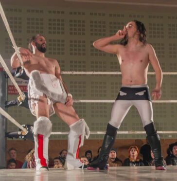 Tenue de catch Léon et Koro NWC